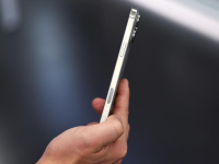 苹果最薄iPhone 17新爆料! 分析师曝:真的只有一颗主镜头