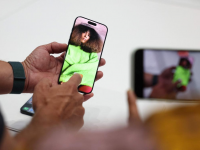 先别抢 iPhone 16? 列4理由:明年iPhone 17更值得买