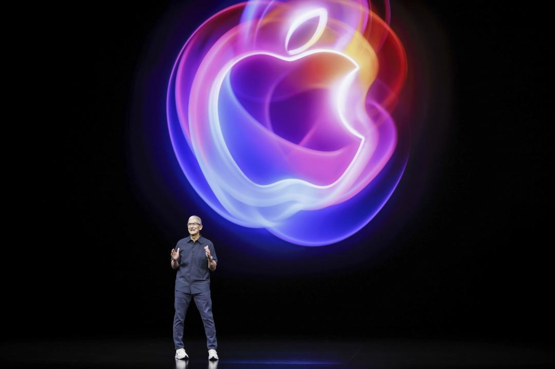 传苹果 AI 功能分阶段下放 iPhone! 时间表曝光:压轴在明年三月
