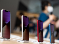 保值神机iPhone 13掰了! 苹果官网下架停售7款产品