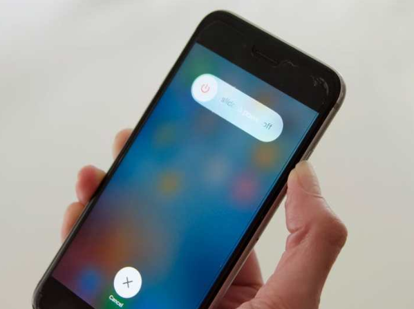 iPhone 需要关机吗?告诉你专家建议多久关机一次、要关多久 第2张 iPhone 需要关机吗?告诉你专家建议多久关机一次、要关多久 第2张