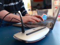 苹果正替巧控鼠标充电孔和进行全面设计,上市时间会在这年登场