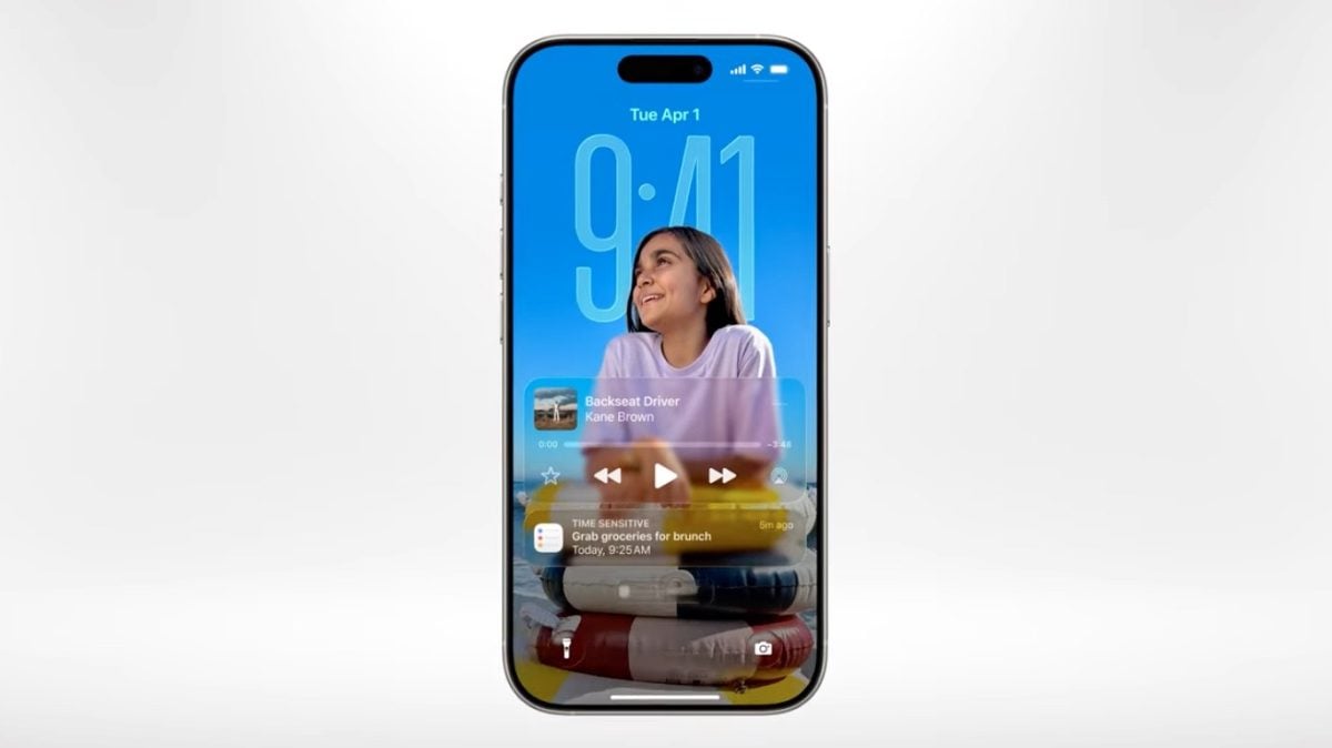 iOS 26 正式推出:全新圆角精简玻璃设计,内建App整合更多AI辅助功能