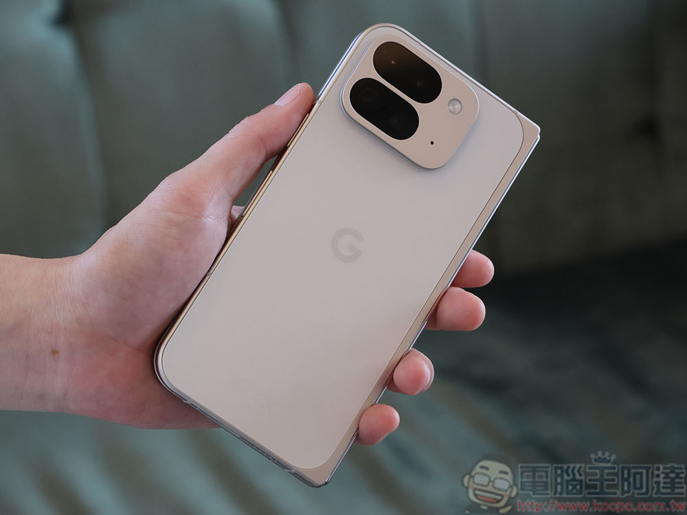 手機裡面沒刪的舊簡訊是否會降低 Android 手機速度? - 電腦王阿達 Pixel 9 Pro Fold 开箱实测:大折叠双屏幕运用更灵活 - 锐达哥